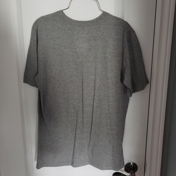 Nike Graphic T-shirt, Medium, Gray - Picture 2 of 3